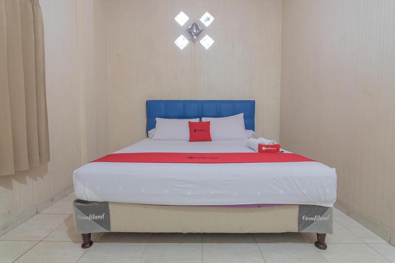 RedDoorz Syariah near Terminal Batu Ampar 2 Hotel Balikpapan  Bagian luar foto